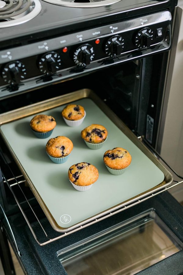 Silicone Baking Cups The Silicone Kitchen Reusable Gift Set-1